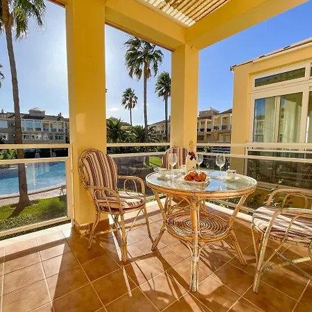 Διαμέρισμα 2-bed Rosaleda Monterey *